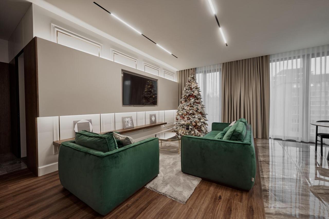 Kostjukowski Apartments Avalon Lviv Ngoại thất bức ảnh