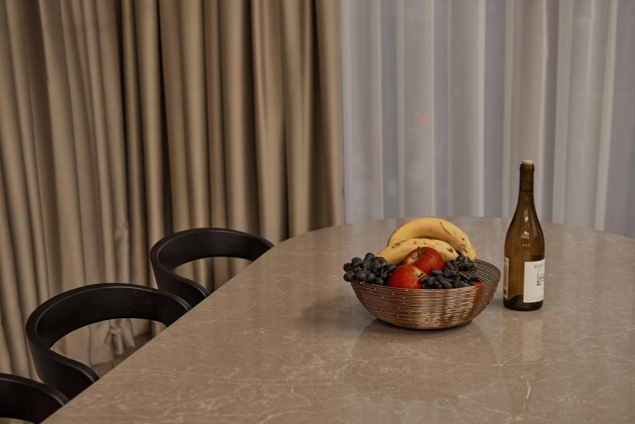 Kostjukowski Apartments Avalon Lviv Ngoại thất bức ảnh